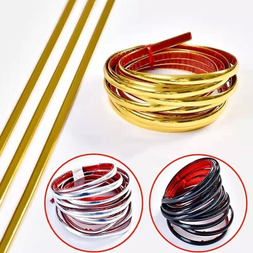 Self adhesive moulding trim - self,